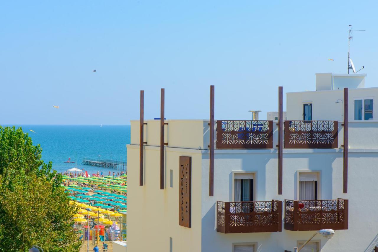 Hotel Nuova Medusa Rímini Exterior foto